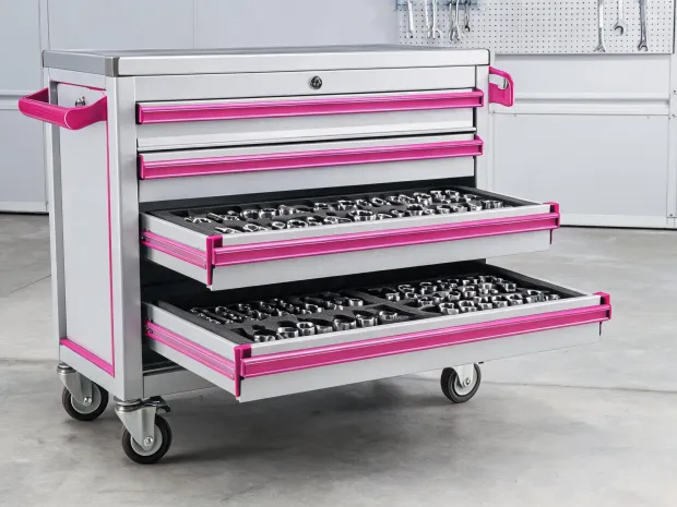 Husky rolling tool storage